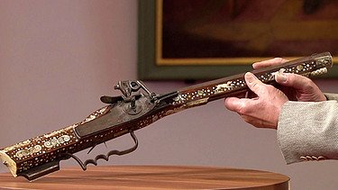 Historische Waffenrepliken: Authentische Modelle für leidenschaftliche Sammler Historische Waffenrepliken